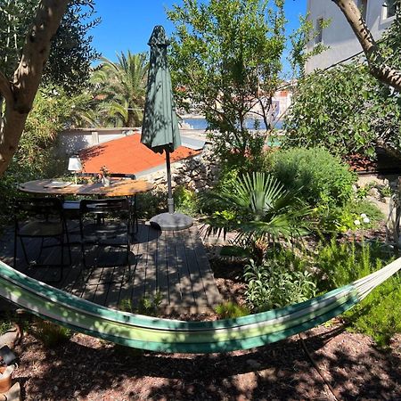Season4All Apartments Mali Lošinj Zewnętrze zdjęcie