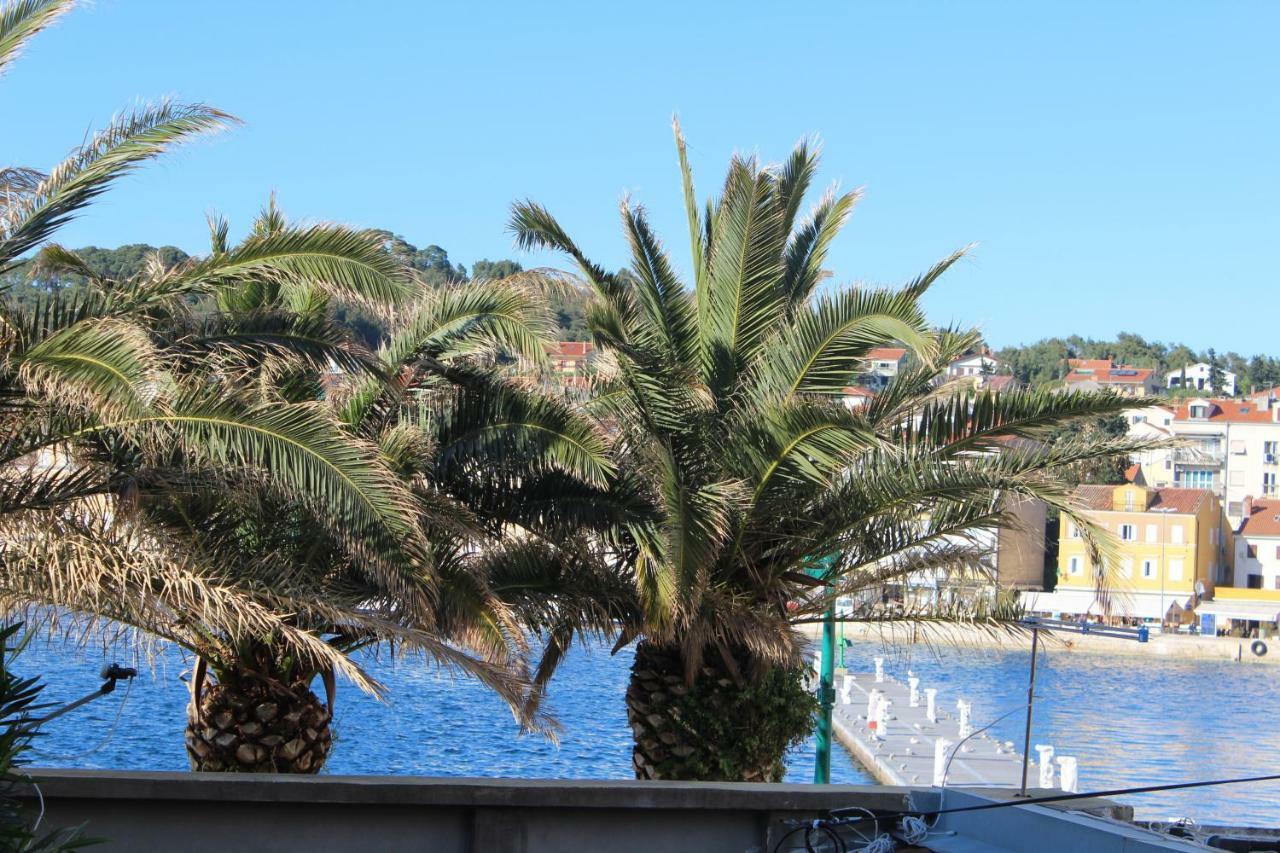 Season4All Apartments Mali Lošinj Zewnętrze zdjęcie
