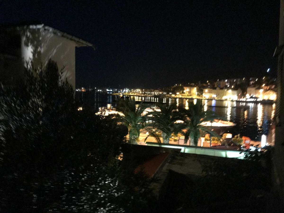 Season4All Apartments Mali Lošinj Zewnętrze zdjęcie